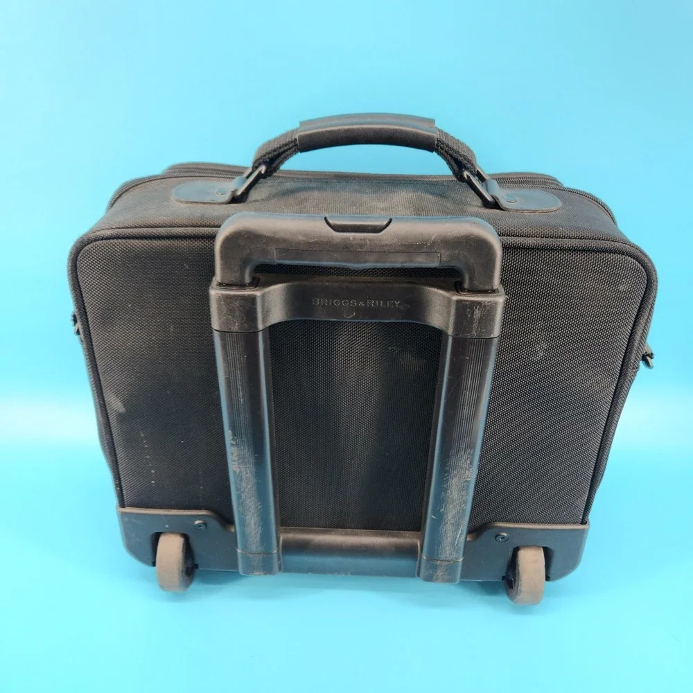 Briggs & Riley pre owned